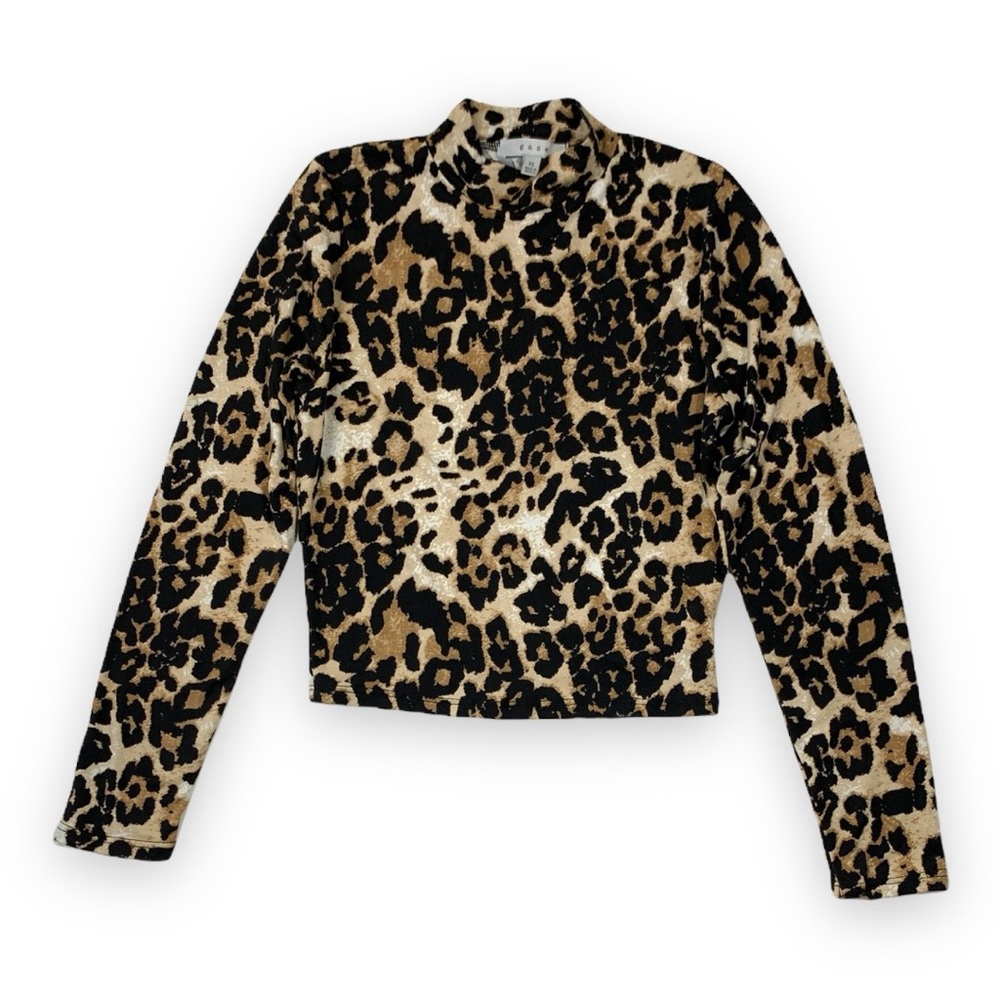 Trendy mock turtleneck